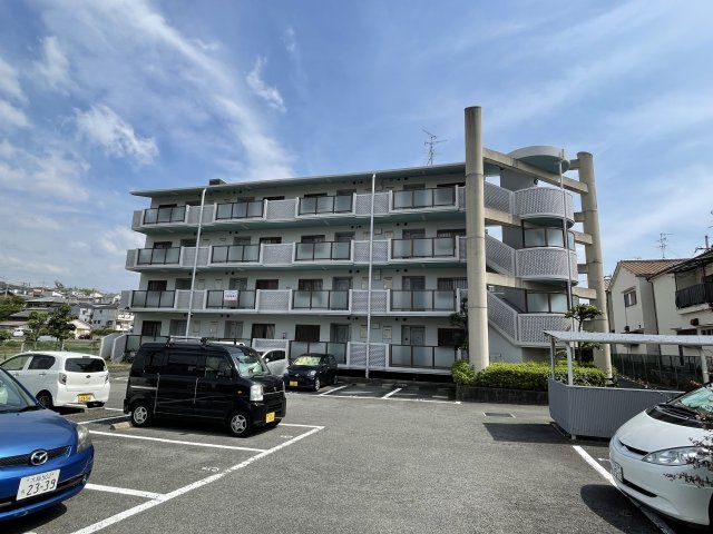 ファミールコートの外観画像