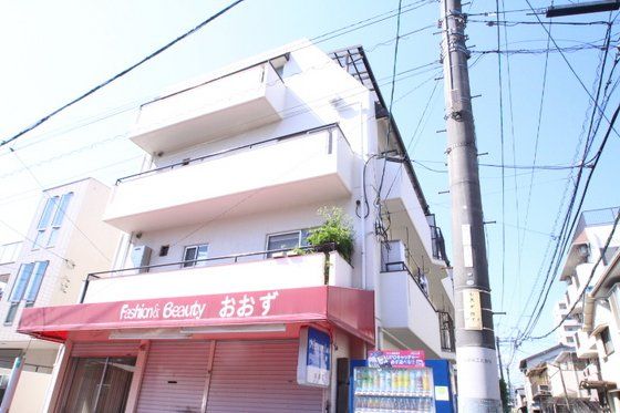 坪石ビルの外観画像