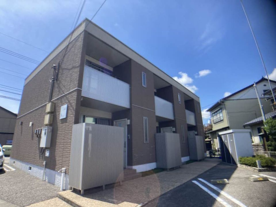 ジュエル高岡の外観画像