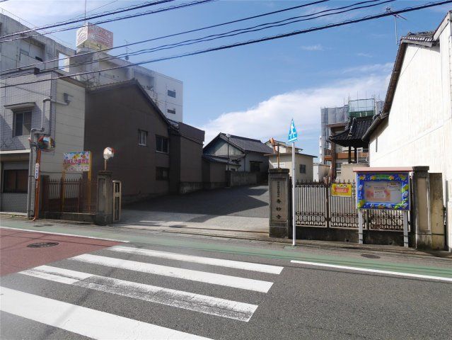 専城乳児保育園(340m)