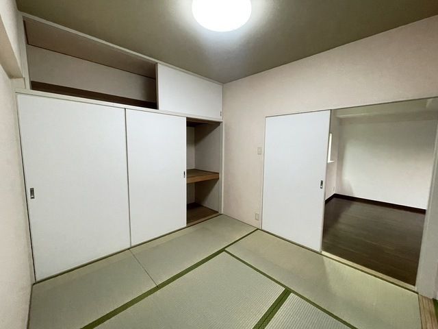 ベッドルーム