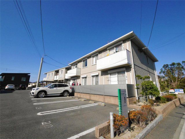 シャーメゾンなるみずBの外観画像