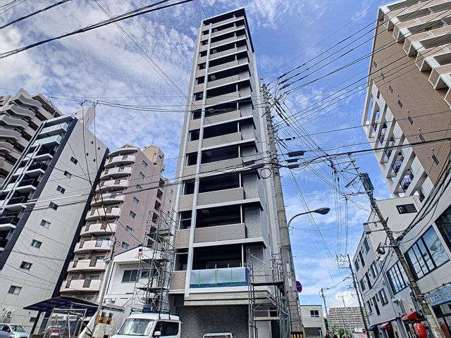 LIBTH県庁前の外観画像