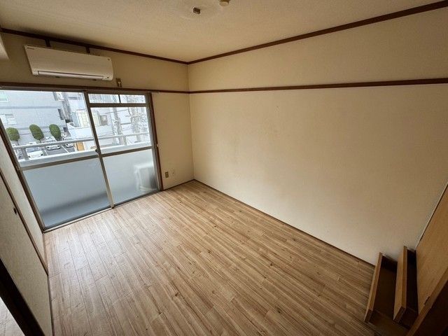 ベッドルーム