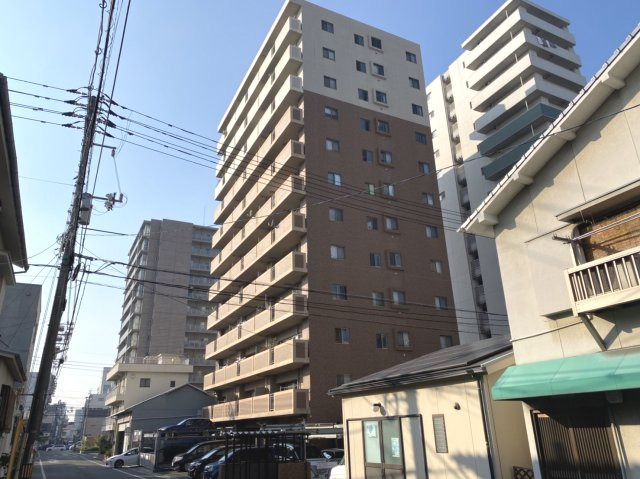 パトリス内山下の外観画像