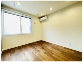 ベッドルーム