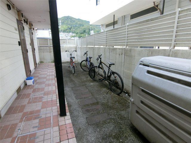 その他