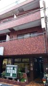 吉本ビルの外観