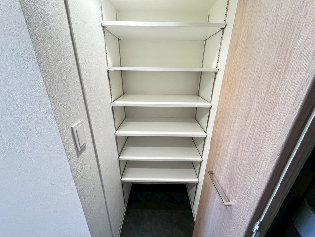 収納