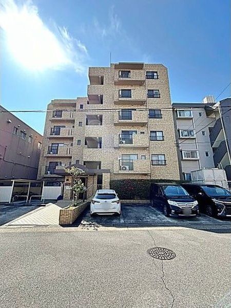 ランドマーク・一社の外観画像