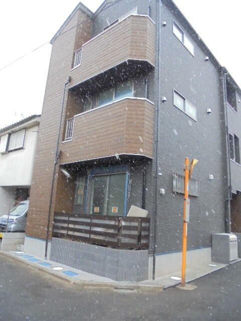 グロースリング秋津の外観画像