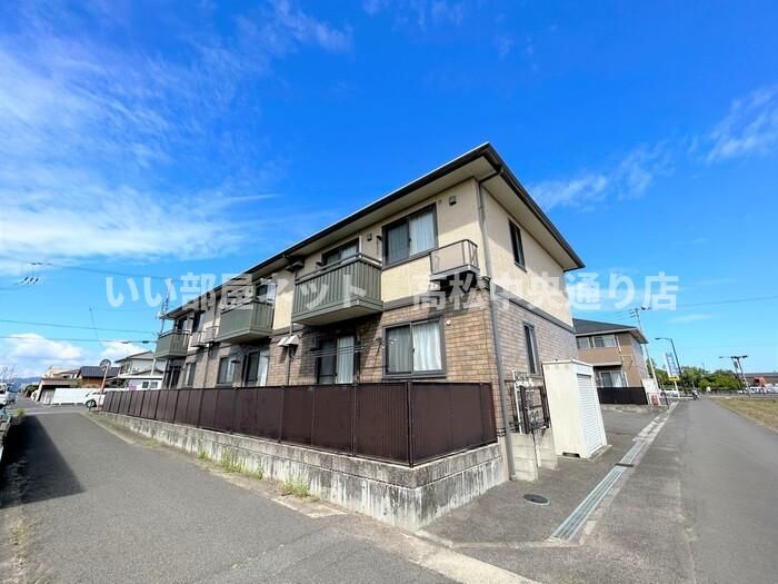 フルーア上林の外観画像