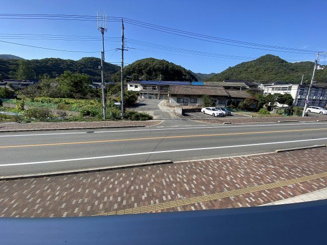近くに施設あり