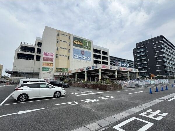 近くに施設あり