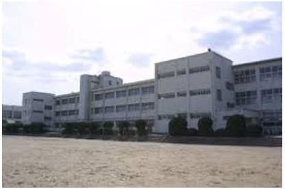 遠賀町立遠賀中学校(1400m)