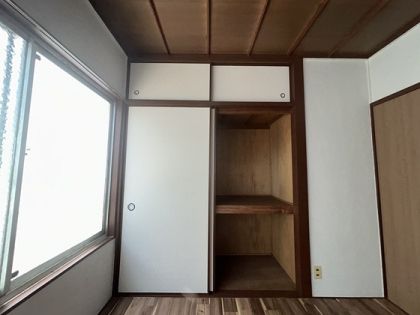 ベッドルーム