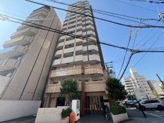 レジュールアッシュ難波リュクスの外観画像