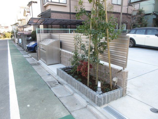 近くに施設あり