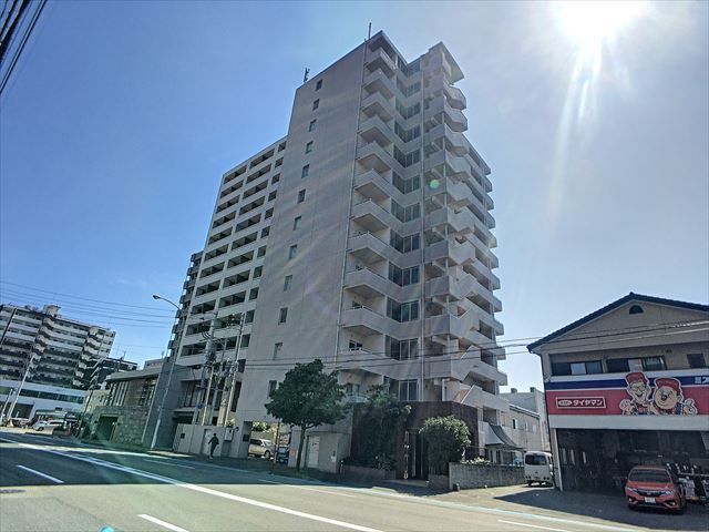 センターコート博多駅南の外観画像