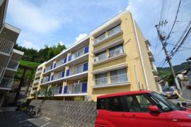 楠マンションBの外観画像