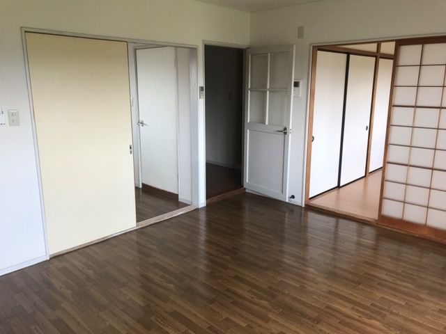 ベッドルーム