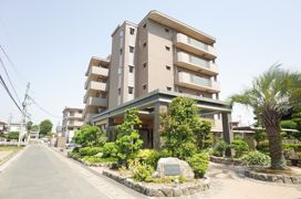 ヒールキャッスル二日市の外観画像