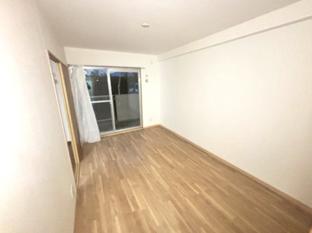 ベッドルーム