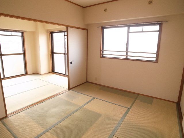ベッドルーム
