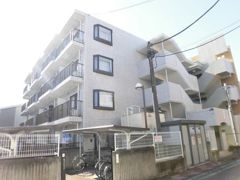 公園ハイツの外観画像