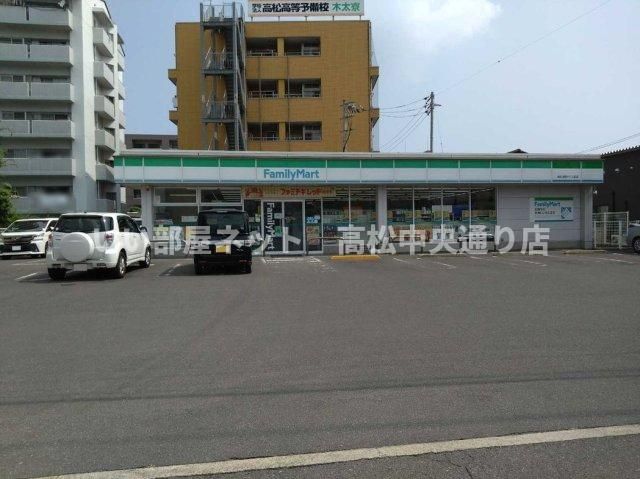 近くに施設あり