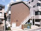 レオパレスリバーエイトの外観