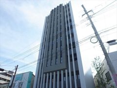 CREA FIRSTの外観画像