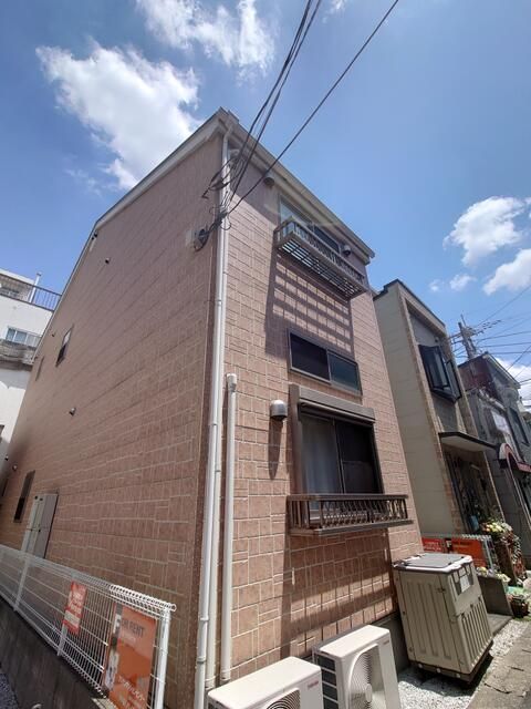 アメリカンリバティー久米川Ⅲの外観画像