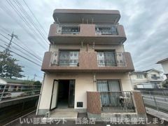 グリーンピア A棟の外観画像