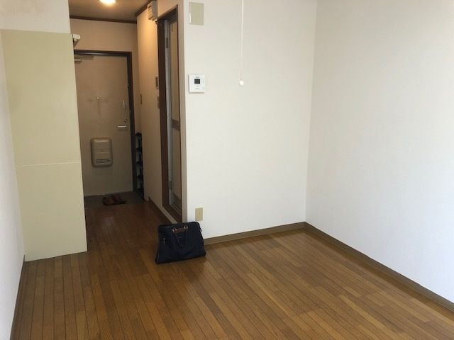 ベッドルーム