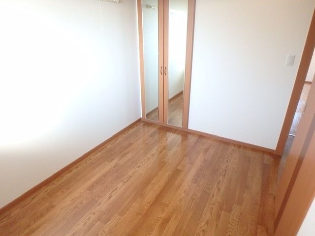 ベッドルーム
