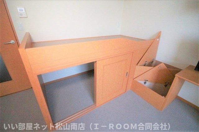 ベッドルーム