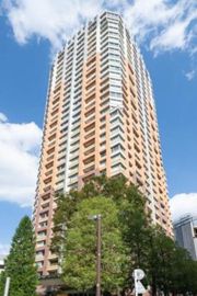 青山パークタワーの外観画像