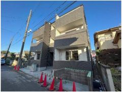 エステイトB西大宮の外観画像