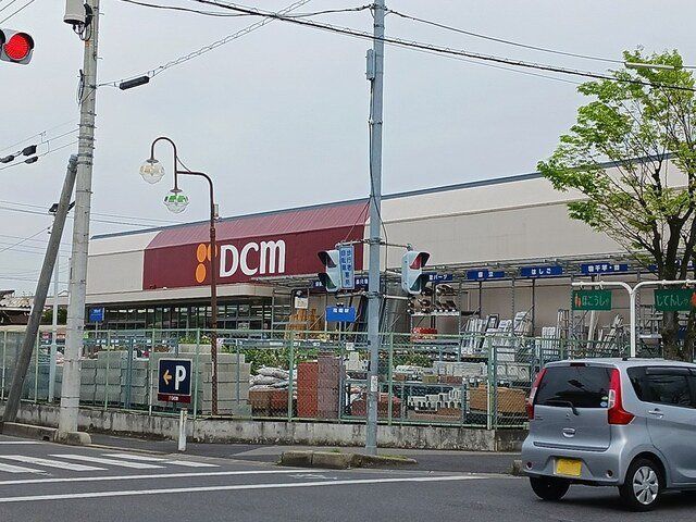 DCM東川口店まで1145m