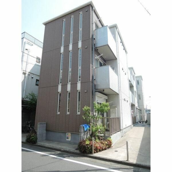 EAST HOUSEの外観画像