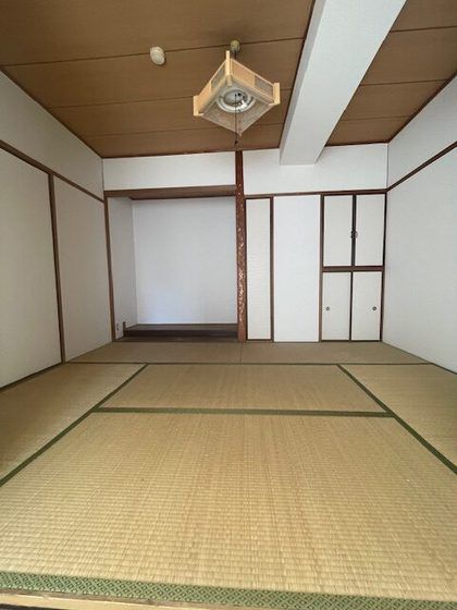 ベッドルーム