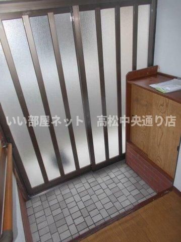 玄関