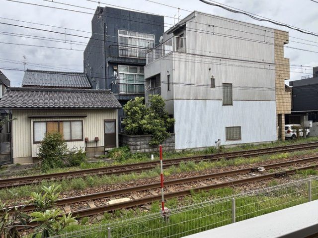 近くに施設あり