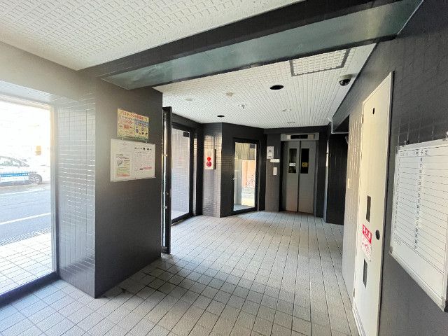 ロビー