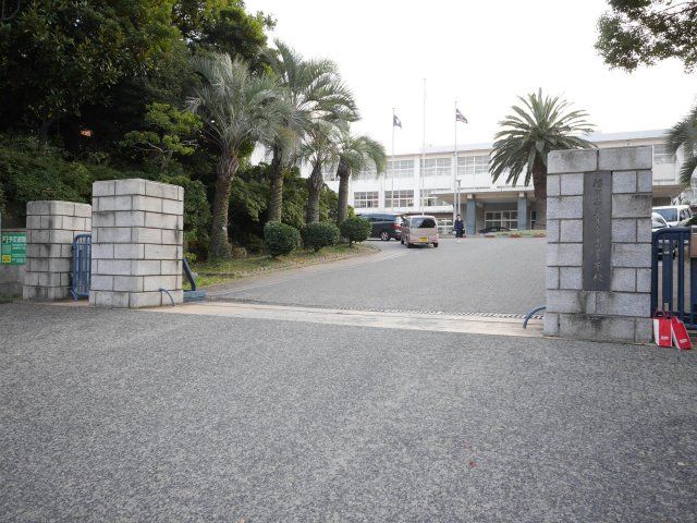 福岡県立小倉高等学校(470m)