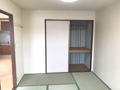 ベッドルーム