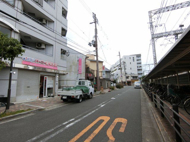 近くに施設あり