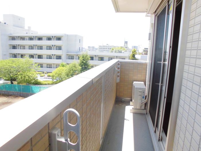 ベランダ・バルコニー