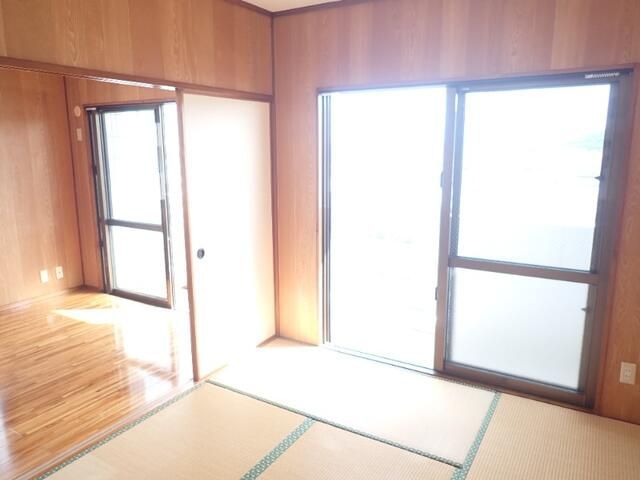 ベッドルーム